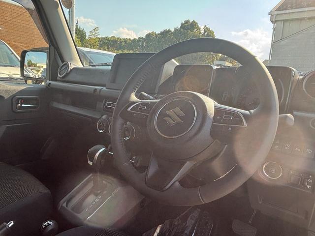 ジムニーノマド ＦＣ　登録済未使用車ＬＥＤヘッドライト　前席シートヒーター　セーフティーーサポート（18枚目）