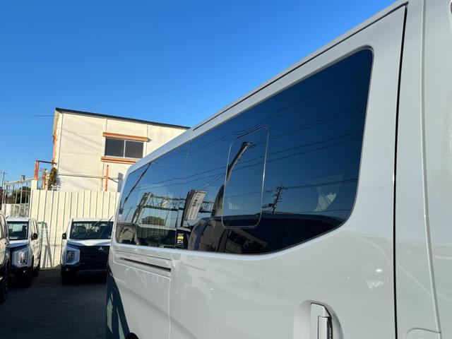 キャラバン ロンググランドプレミアムＧＸ　４ＷＤ　ディーゼル　改良後モデル　デジタルインナーミラー　寒冷地仕様　ＬＥＤヘッドライト（8枚目）