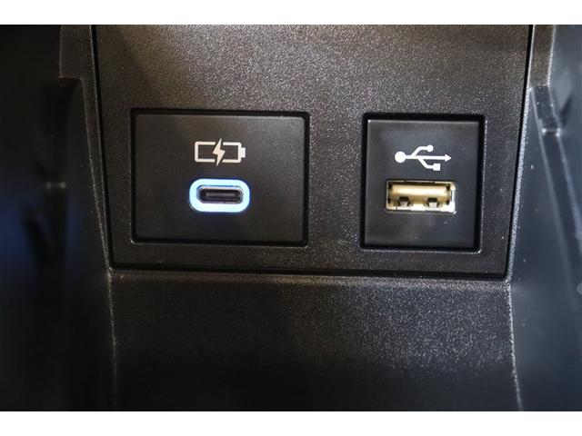 �f�[�^�]���^���d�p�Ƌ��d�p�̂t�r�a�|�[�g����������Ă��܂��B���o����������X�}�[�g�t�H�����q���ŉ��y���Đ�������A�[�d������B�ԓ��ɂ���ƕ֗��ȃA�C�e���̂ЂƂł��ˁI