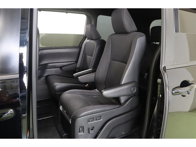 �Q��ڏ���ȑ��̓T�C�h���t�g�A�b�v�V�[�g�B�X���C�h�h�A��S�J�ɂ��āA���C�����X�����R���X�C�b�`�i�܂��̓V�[�g���~�X�C�b�`�j������������ƁA��]�J�n�ʒu�܂ŃX���C�h���Ĕw������p�x�������I�ɒ������܂��B