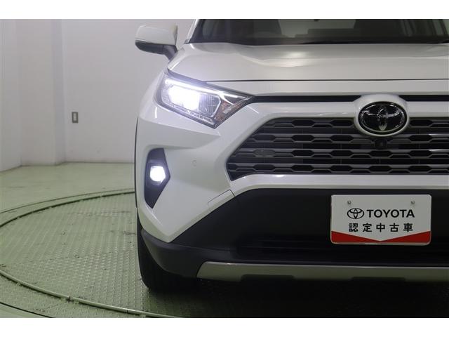 RAV4 G Zパッケージ 横滑り防止 キーレスエントリー スマキー クルコン ETC付 リヤカメラ 助手席エアバッグ 整備記録簿 アルミ LEDランプ オートエアコン 盗難防止システム メモリ-ナビ ナビ エアバッグ ABS(9枚目)