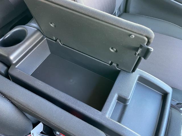 ハイウェイスター Vセレクション 8型ナビゲーション アラウンドビューモニター プロパイロット パーキングアシスト デジタルインナーミラー 電子パーキング オートブレーキホールド リヤオートエアコン 両側電動ハンズフリードア(41枚目)