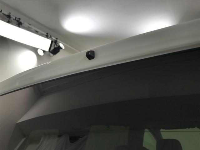 フリード ｅ：ＨＥＶエアー　ＥＸ　登録済未使用車　マルチビュー　シートヒーター　アダプティブクルーズ　後席サーキュレーター　衝突軽減ブレーキ　両側電動スライドドア　６人乗り　純正アルミホイール　ホンダセンシング　ブラインドスポット（22枚目）