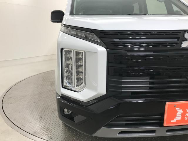 デリカD:5 シャモニー 登録済未使用車 マルチアラウンドビュー 衝突軽減ブレーキ レーダークルーズコントロール 車線逸脱警報システム 両側電動スライドドア 電動サイドステップレス オートマチックハイビーム(10枚目)