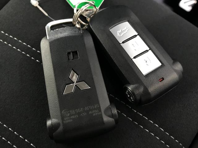 デリカD:5 シャモニー 登録済未使用車 マルチアラウンドビュー 衝突軽減ブレーキ レーダークルーズコントロール 車線逸脱警報システム 両側電動スライドドア 電動サイドステップレス オートマチックハイビーム(35枚目)