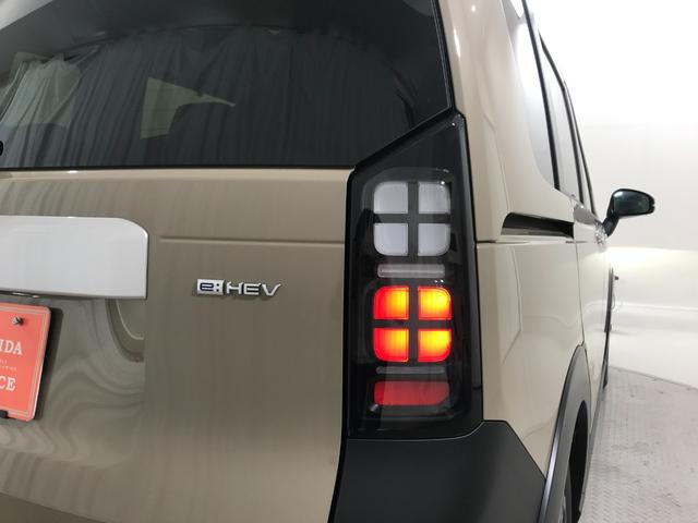 フリード e:HEVクロスター 登録済未使用車 マルチビュー シートヒーター アダプティブクルーズ 後席サーキュレーター 衝突軽減ブレーキ 両側電動スライドドア 6人乗り 純正アルミ ホンダセンシング ブラインドスポット(32枚目)