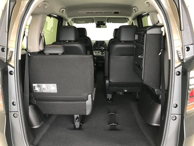 フリード e:HEVクロスター 登録済未使用車 マルチビュー シートヒーター アダプティブクルーズ 後席サーキュレーター 衝突軽減ブレーキ 両側電動スライドドア 6人乗り 純正アルミ ホンダセンシング ブラインドスポット(76枚目)