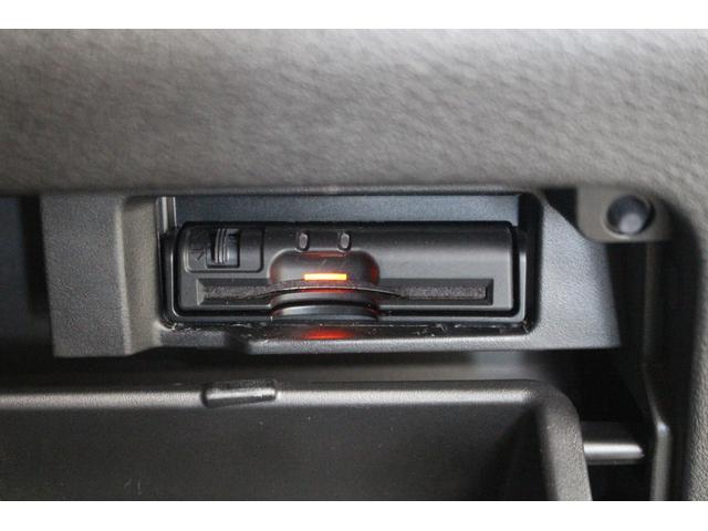 セレナ ハイウェイスター　Ｖセレクション　純正９型ナビゲーション　フリップダウンモニター　ドライブレコーダー　衝突軽減ブレーキ　車線逸脱警報システム　両側電動スライドドア　ハンズフリードア　純正アルミホイール　クルーズコントロール（40枚目）