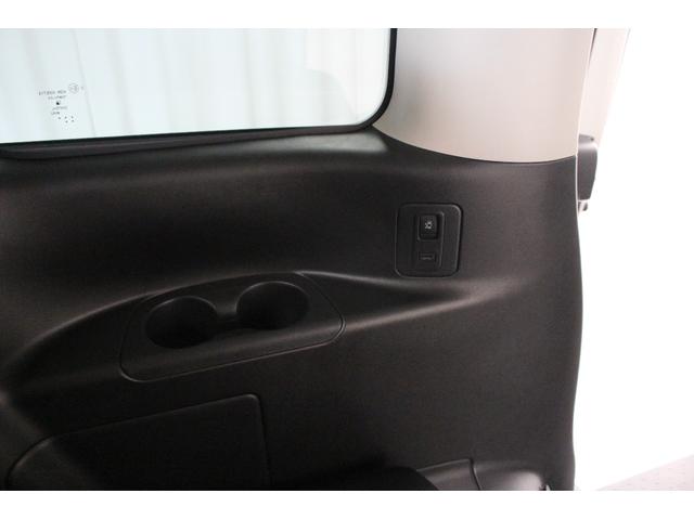 セレナ ハイウェイスター　Ｖセレクション　純正９型ナビゲーション　フリップダウンモニター　ドライブレコーダー　衝突軽減ブレーキ　車線逸脱警報システム　両側電動スライドドア　ハンズフリードア　純正アルミホイール　クルーズコントロール（67枚目）