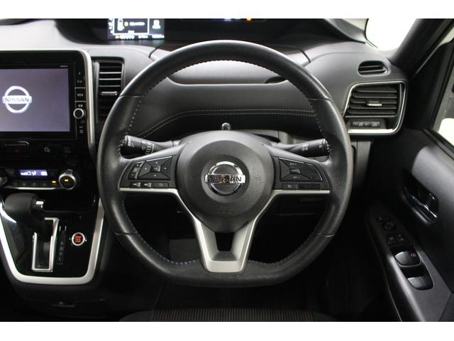 セレナ ハイウェイスター　Ｖセレクション　純正９型ナビゲーション　フリップダウンモニター　アラウンドビューモニター　衝突軽減ブレーキ　車線逸脱警報システム　両側電動スライドドア　ハンズフリードア　純正アルミホイール　クルーズコントロール（29枚目）