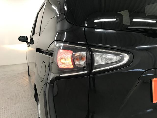 シエンタ ハイブリッドX 純正メモリーナビゲーション ETC バックモニター ドライブレコーダー スマートキー オートエアコン 両側スライドドア 片側電動ドア 衝突軽減ブレーキ 車線逸脱警報システム 7人乗り仕様 HYBRID(17枚目)