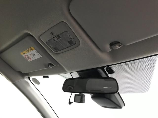 シエンタ ハイブリッドX 純正メモリーナビゲーション ETC バックモニター ドライブレコーダー スマートキー オートエアコン 両側スライドドア 片側電動ドア 衝突軽減ブレーキ 車線逸脱警報システム 7人乗り仕様 HYBRID(40枚目)