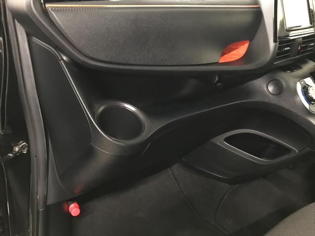 シエンタ ハイブリッドX 純正メモリーナビゲーション ETC バックモニター ドライブレコーダー スマートキー オートエアコン 両側スライドドア 片側電動ドア 衝突軽減ブレーキ 車線逸脱警報システム 7人乗り仕様 HYBRID(58枚目)