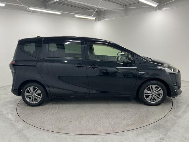 シエンタ ハイブリッドG 純正メモリーナビ ETC バックモニター 前後ドライブレコーダー 衝突軽減ブレーキ 車線逸脱警報 オートライト LEDライト 純正アルミホイール 両側電動スライドドア 7人乗り仕様 HYBRID(11枚目)