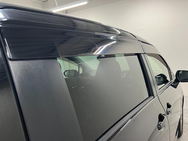 シエンタ ハイブリッドG 純正メモリーナビ ETC バックモニター 前後ドライブレコーダー 衝突軽減ブレーキ 車線逸脱警報 オートライト LEDライト 純正アルミホイール 両側電動スライドドア 7人乗り仕様 HYBRID(18枚目)