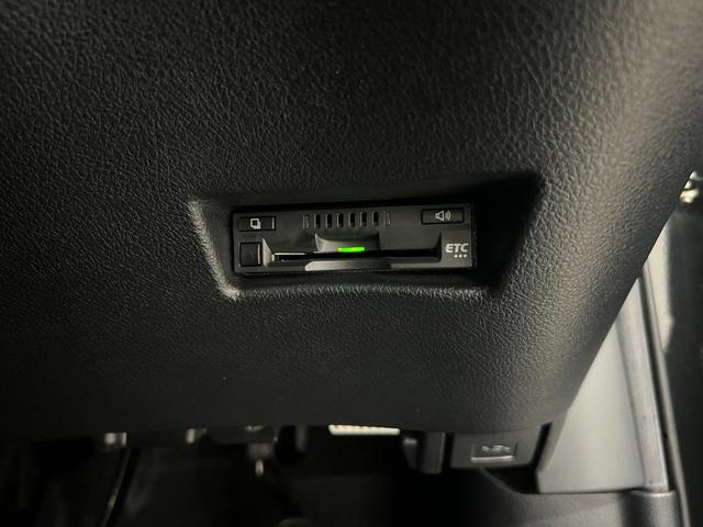 シエンタ ハイブリッドG 純正メモリーナビ ETC バックモニター 前後ドライブレコーダー 衝突軽減ブレーキ 車線逸脱警報 オートライト LEDライト 純正アルミホイール 両側電動スライドドア 7人乗り仕様 HYBRID(47枚目)