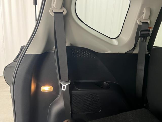 シエンタ ハイブリッドG 純正メモリーナビ ETC バックモニター 前後ドライブレコーダー 衝突軽減ブレーキ 車線逸脱警報 オートライト LEDライト 純正アルミホイール 両側電動スライドドア 7人乗り仕様 HYBRID(75枚目)