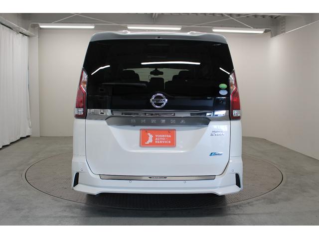 セレナ ハイウェイスターＧ　社外メモリーナビゲーション　フリップダウンモニター　アラウンドビューモニター　衝突軽減ブレーキ　車線逸脱警報システム　クルーズコントロール　ＥＴＣ　ＬＥＤライト　両側電動スライドドア（7枚目）