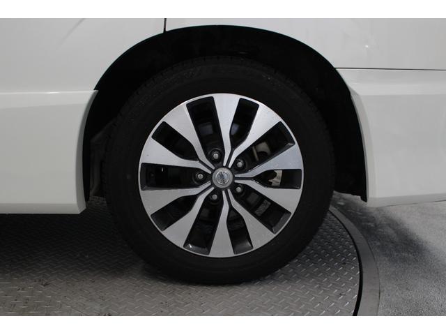 セレナ ハイウェイスターＧ　社外メモリーナビゲーション　フリップダウンモニター　アラウンドビューモニター　衝突軽減ブレーキ　車線逸脱警報システム　クルーズコントロール　ＥＴＣ　ＬＥＤライト　両側電動スライドドア（13枚目）