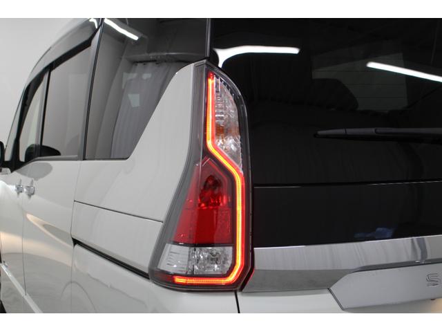 セレナ ハイウェイスターＧ　社外メモリーナビゲーション　フリップダウンモニター　アラウンドビューモニター　衝突軽減ブレーキ　車線逸脱警報システム　クルーズコントロール　ＥＴＣ　ＬＥＤライト　両側電動スライドドア（23枚目）