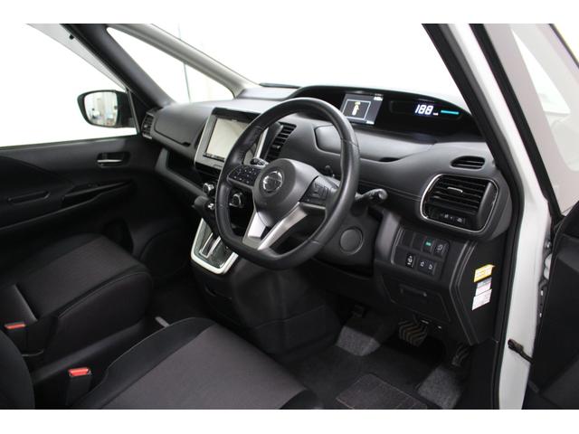 セレナ ハイウェイスターＧ　社外メモリーナビゲーション　フリップダウンモニター　アラウンドビューモニター　衝突軽減ブレーキ　車線逸脱警報システム　クルーズコントロール　ＥＴＣ　ＬＥＤライト　両側電動スライドドア（31枚目）