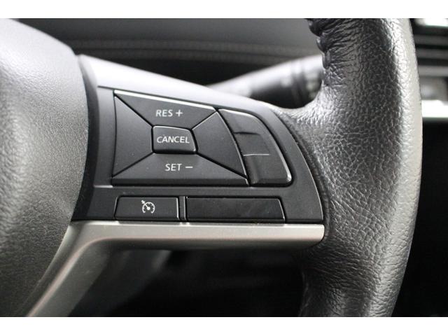 セレナ ハイウェイスターＧ　社外メモリーナビゲーション　フリップダウンモニター　アラウンドビューモニター　衝突軽減ブレーキ　車線逸脱警報システム　クルーズコントロール　ＥＴＣ　ＬＥＤライト　両側電動スライドドア（39枚目）