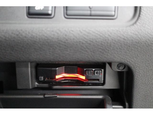 セレナ ハイウェイスターＧ　社外メモリーナビゲーション　フリップダウンモニター　アラウンドビューモニター　衝突軽減ブレーキ　車線逸脱警報システム　クルーズコントロール　ＥＴＣ　ＬＥＤライト　両側電動スライドドア（43枚目）