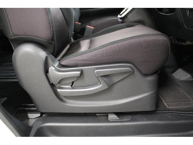 セレナ ハイウェイスターＧ　社外メモリーナビゲーション　フリップダウンモニター　アラウンドビューモニター　衝突軽減ブレーキ　車線逸脱警報システム　クルーズコントロール　ＥＴＣ　ＬＥＤライト　両側電動スライドドア（50枚目）