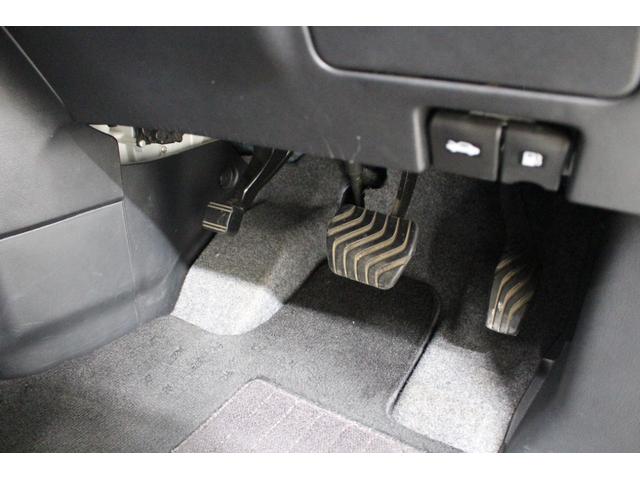 セレナ ハイウェイスターＧ　社外メモリーナビゲーション　フリップダウンモニター　アラウンドビューモニター　衝突軽減ブレーキ　車線逸脱警報システム　クルーズコントロール　ＥＴＣ　ＬＥＤライト　両側電動スライドドア（51枚目）