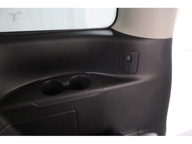 セレナ ハイウェイスターＧ　社外メモリーナビゲーション　フリップダウンモニター　アラウンドビューモニター　衝突軽減ブレーキ　車線逸脱警報システム　クルーズコントロール　ＥＴＣ　ＬＥＤライト　両側電動スライドドア（69枚目）