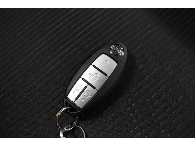 セレナ ハイウェイスターＧ　社外メモリーナビゲーション　フリップダウンモニター　アラウンドビューモニター　衝突軽減ブレーキ　車線逸脱警報システム　クルーズコントロール　ＥＴＣ　ＬＥＤライト　両側電動スライドドア（79枚目）