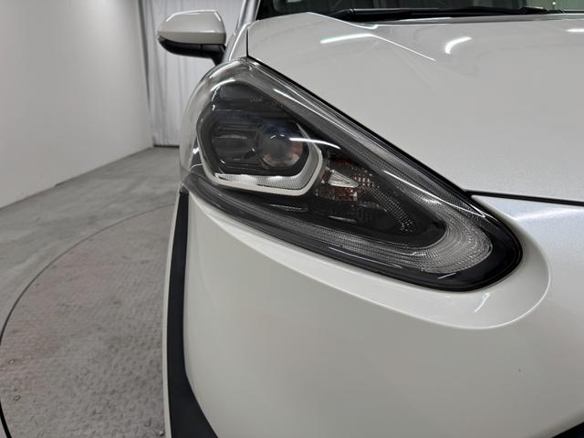 シエンタ ハイブリッドＧ　クエロ　純正メモリーナビゲーション　ＥＴＣ　バックモニター　ドライブレコーダー　運転席助手席シートヒーター　ＬＥＤライト　衝突軽減ブレーキ　車線逸脱警報システム　オートライト　両側電動スライドドア（34枚目）