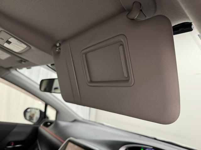 シエンタ ハイブリッドＧ　クエロ　純正メモリーナビゲーション　ＥＴＣ　バックモニター　ドライブレコーダー　運転席助手席シートヒーター　ＬＥＤライト　衝突軽減ブレーキ　車線逸脱警報システム　オートライト　両側電動スライドドア（52枚目）