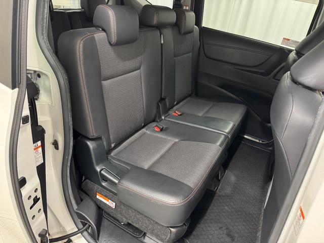 シエンタ ハイブリッドＧ　クエロ　純正メモリーナビゲーション　ＥＴＣ　バックモニター　ドライブレコーダー　運転席助手席シートヒーター　ＬＥＤライト　衝突軽減ブレーキ　車線逸脱警報システム　オートライト　両側電動スライドドア（60枚目）