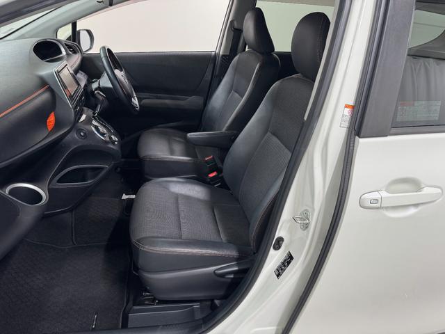 シエンタ ハイブリッドＧ　クエロ　純正メモリーナビゲーション　ＥＴＣ　バックモニター　ドライブレコーダー　運転席助手席シートヒーター　ＬＥＤライト　衝突軽減ブレーキ　車線逸脱警報システム　オートライト　両側電動スライドドア（65枚目）