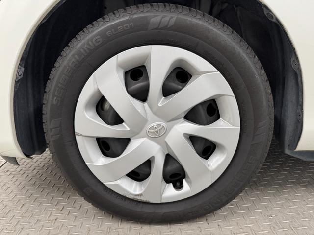 シエンタ ハイブリッドＧ　クエロ　純正メモリーナビゲーション　ＥＴＣ　バックモニター　ドライブレコーダー　運転席助手席シートヒーター　ＬＥＤライト　衝突軽減ブレーキ　車線逸脱警報システム　オートライト　両側電動スライドドア（75枚目）