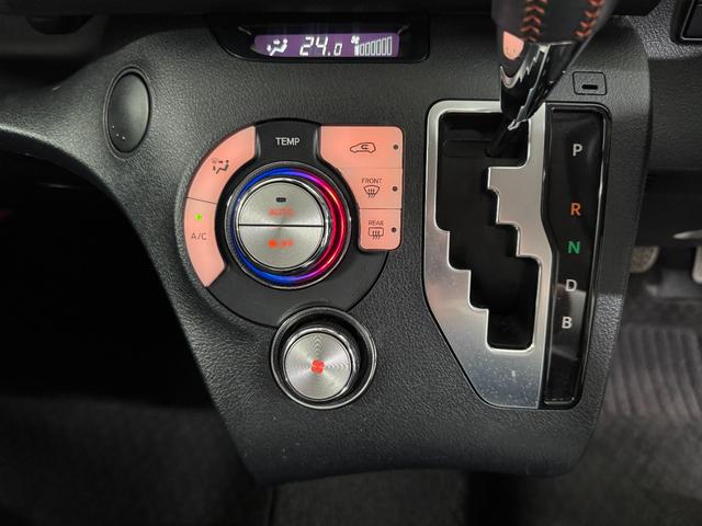 シエンタ ハイブリッドＧ　クエロ　純正メモリーナビゲーション　ＥＴＣ　バックモニター　ドライブレコーダー　運転席助手席シートヒーター　ＬＥＤライト　衝突軽減ブレーキ　車線逸脱警報システム　オートライト　両側電動スライドドア（77枚目）