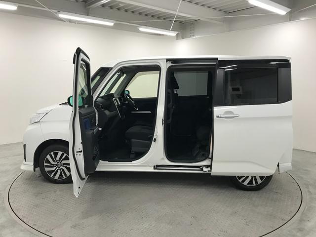 ルーミー カスタムＧ　純正９型ナビゲーション　パノラミックビューモニター　運転席助手席シートヒーター　ＥＴＣ　純正アルミホイール　ＬＥＤライト　両側電動スライドドア　衝突軽減ブレーキ　車線逸脱警報　コーナーセンサー（8枚目）