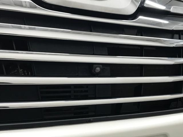 ルーミー カスタムＧ　純正９型ナビゲーション　パノラミックビューモニター　運転席助手席シートヒーター　ＥＴＣ　純正アルミホイール　ＬＥＤライト　両側電動スライドドア　衝突軽減ブレーキ　車線逸脱警報　コーナーセンサー（19枚目）