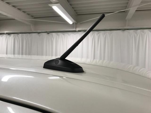 ルーミー カスタムＧ　純正９型ナビゲーション　パノラミックビューモニター　運転席助手席シートヒーター　ＥＴＣ　純正アルミホイール　ＬＥＤライト　両側電動スライドドア　衝突軽減ブレーキ　車線逸脱警報　コーナーセンサー（21枚目）