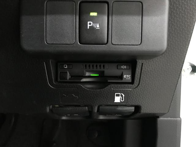 ルーミー カスタムＧ　純正９型ナビゲーション　パノラミックビューモニター　運転席助手席シートヒーター　ＥＴＣ　純正アルミホイール　ＬＥＤライト　両側電動スライドドア　衝突軽減ブレーキ　車線逸脱警報　コーナーセンサー（48枚目）