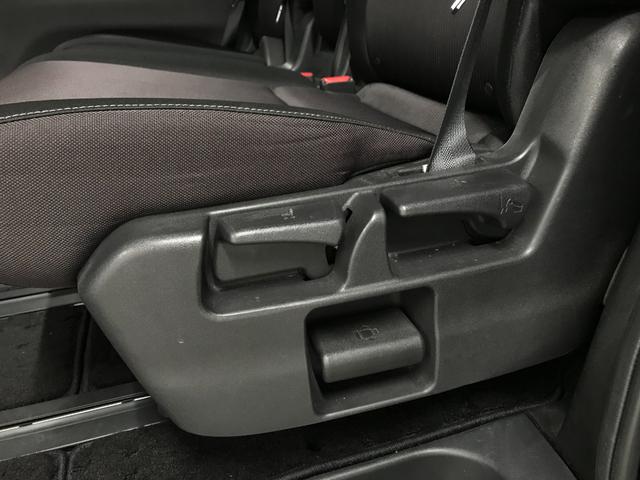 セレナ ハイウェイスター　ＶセレクションＩＩ　純正９型ナビゲーション　フリップダウンモニター　プロパイロット　スマートルームミラー　アラウンドビューモニター　ドライブレコーダー　リヤオートエアコン　アダプティブクルーズ　電子ミラー　ＥＴＣ（59枚目）