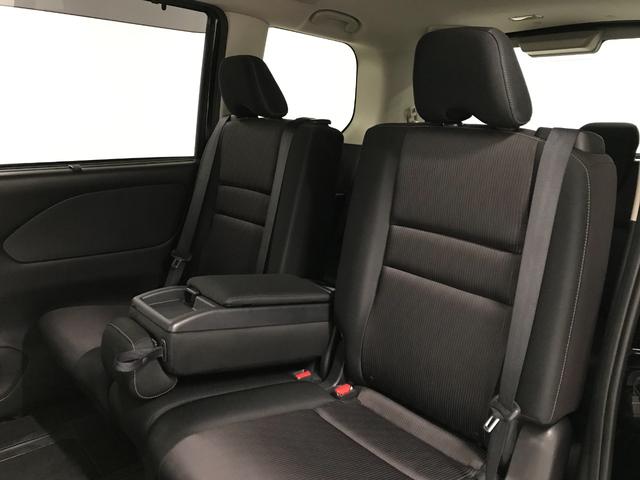 セレナ ハイウェイスター　ＶセレクションＩＩ　純正９型ナビゲーション　フリップダウンモニター　プロパイロット　スマートルームミラー　アラウンドビューモニター　ドライブレコーダー　リヤオートエアコン　アダプティブクルーズ　電子ミラー　ＥＴＣ（60枚目）