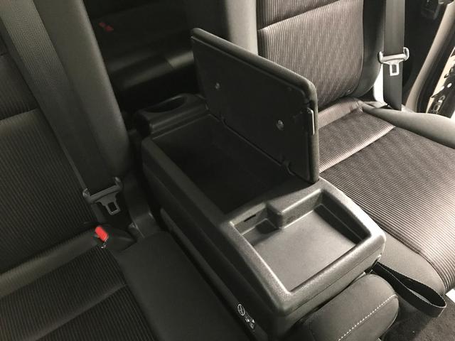 セレナ ハイウェイスター　ＶセレクションＩＩ　純正９型ナビゲーション　フリップダウンモニター　プロパイロット　スマートルームミラー　アラウンドビューモニター　ドライブレコーダー　リヤオートエアコン　アダプティブクルーズ　電子ミラー　ＥＴＣ（61枚目）