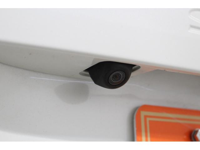 シエンタ ハイブリッドＧ　クエロ　純正メモリーナビ　パノラミックビューモニター　運転席助手席シートヒーター　ステアリングヒーター　両側電動スライドドア　ＬＥＤライト　オートライト　衝突軽減ブレーキ　車線逸脱警報　ＥＴＣ（17枚目）