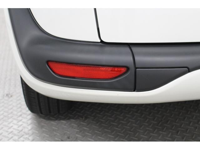 シエンタ ハイブリッドＧ　クエロ　純正メモリーナビ　パノラミックビューモニター　運転席助手席シートヒーター　ステアリングヒーター　両側電動スライドドア　ＬＥＤライト　オートライト　衝突軽減ブレーキ　車線逸脱警報　ＥＴＣ（18枚目）