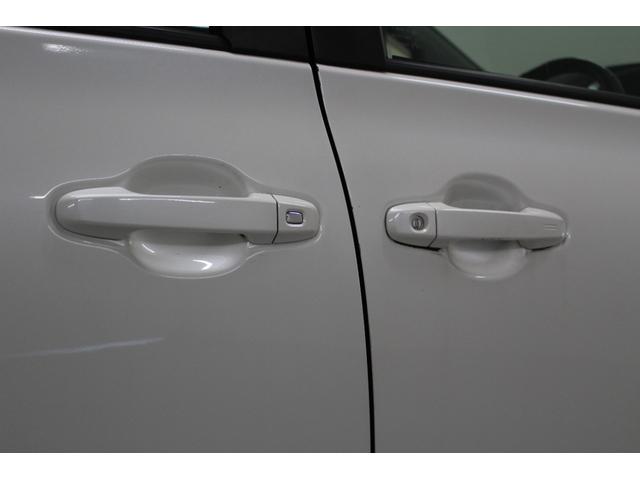 シエンタ ハイブリッドＧ　クエロ　純正メモリーナビ　パノラミックビューモニター　運転席助手席シートヒーター　ステアリングヒーター　両側電動スライドドア　ＬＥＤライト　オートライト　衝突軽減ブレーキ　車線逸脱警報　ＥＴＣ（30枚目）