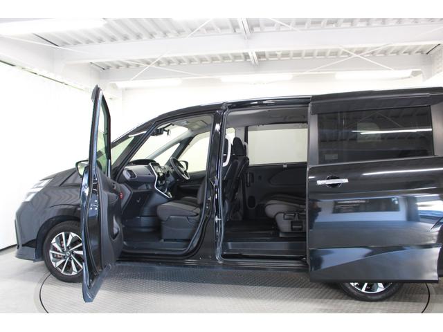 セレナ ハイウェイスターＶ　純正メモリーナビ　アラウンドビューモニター　ＥＴＣ　前後ドライブレコーダー　衝突軽減ブレーキ　車線逸脱警報システム　誤発信抑制機能　両側電動スライドドア　ＬＥＤライト　純正アルミホイール（13枚目）