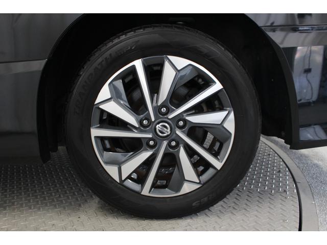 セレナ ハイウェイスターＶ　純正メモリーナビ　アラウンドビューモニター　ＥＴＣ　前後ドライブレコーダー　衝突軽減ブレーキ　車線逸脱警報システム　誤発信抑制機能　両側電動スライドドア　ＬＥＤライト　純正アルミホイール（14枚目）