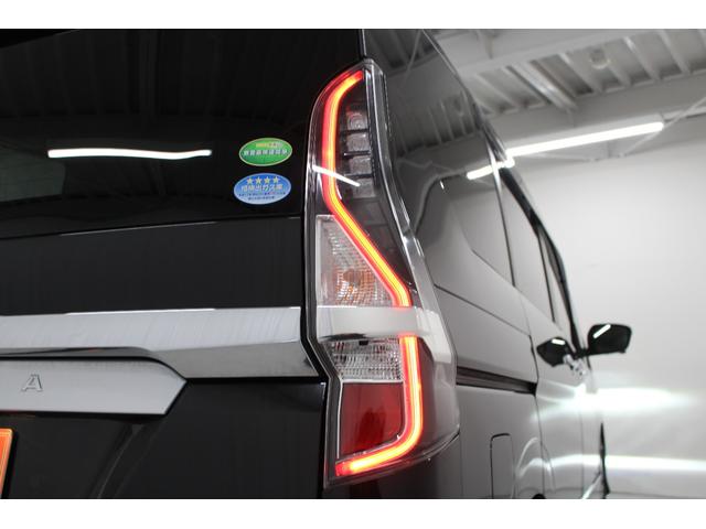 セレナ ハイウェイスターＶ　純正メモリーナビ　アラウンドビューモニター　ＥＴＣ　前後ドライブレコーダー　衝突軽減ブレーキ　車線逸脱警報システム　誤発信抑制機能　両側電動スライドドア　ＬＥＤライト　純正アルミホイール（19枚目）